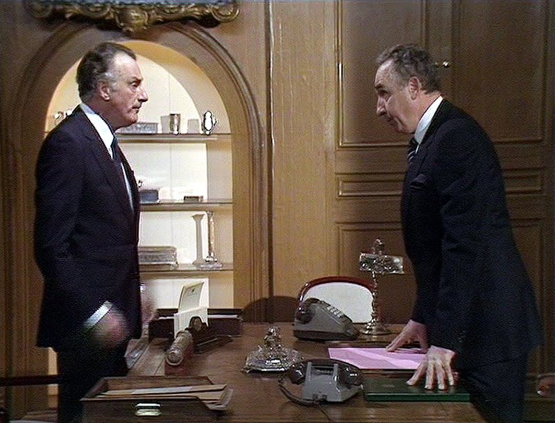 Yes Minister tv sitcom on DVD BluRay